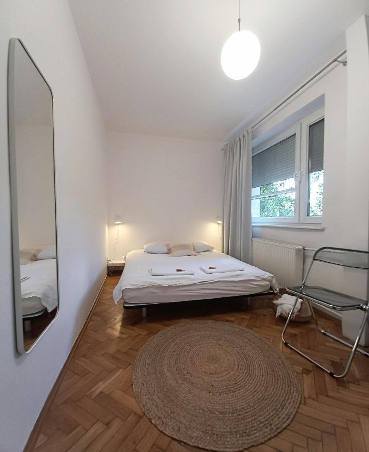 Appartamento Warsaw Concierge Saska Viaduct Esterno foto